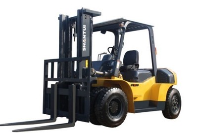 叉車(chē)證與鏟車(chē)證 作業(yè)必備資質(zhì)與叉車(chē)租賃市場(chǎng)解析